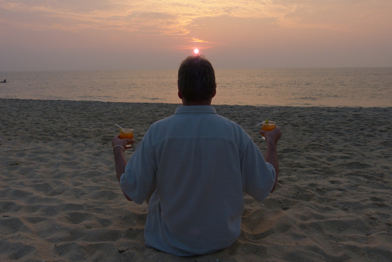 Sunsetcocktailasana