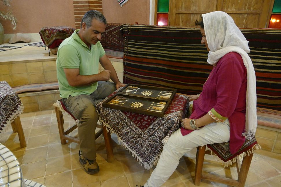 Backgammon in Khor Backgammon in Khor