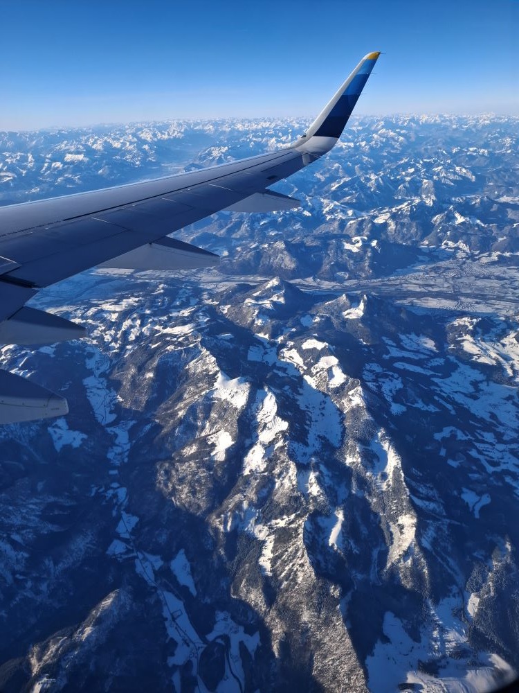 Flug ab München über die Alpen Flug ab München über die Alpen